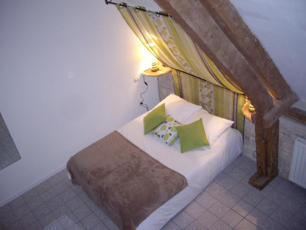 Auberge De La Luzerne Bernieres-sur-Mer Exterior photo